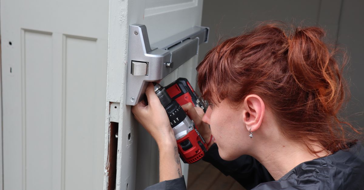 House Lockout Service — Iron Locksmiths