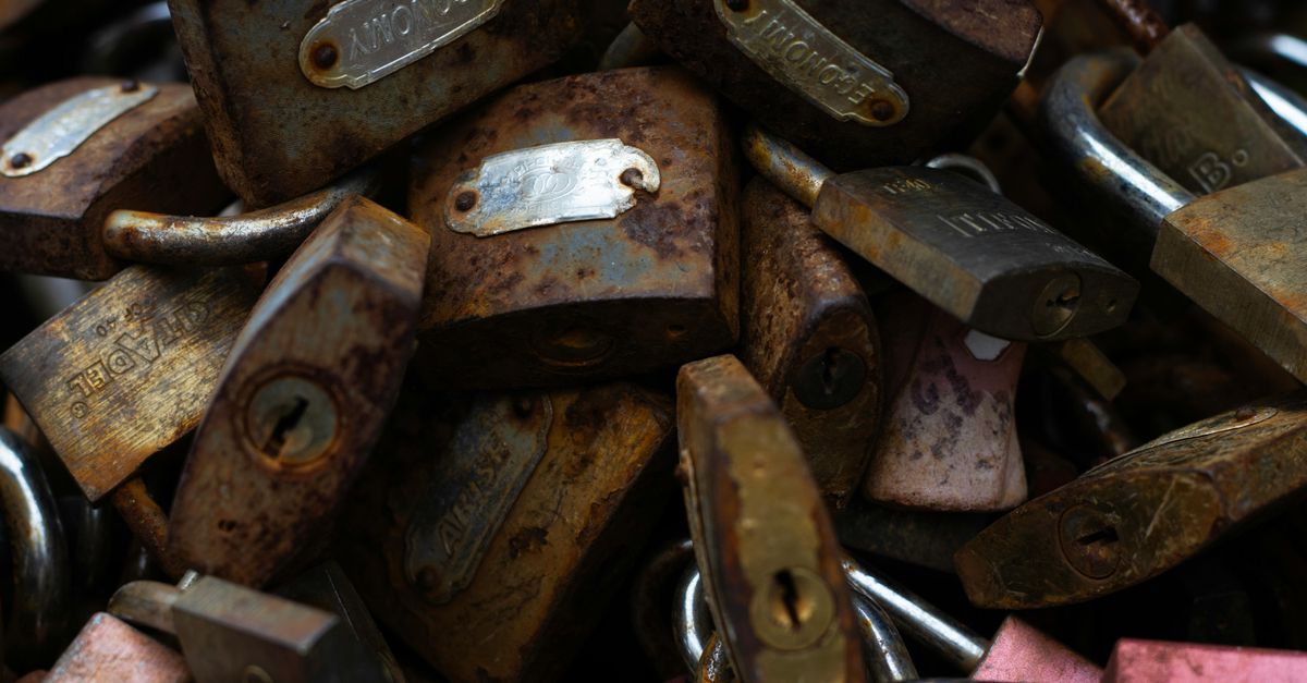 Why Your Kiosk Key Copy Doesn't Work (and When to See a Locksmith) — Iron Locksmiths